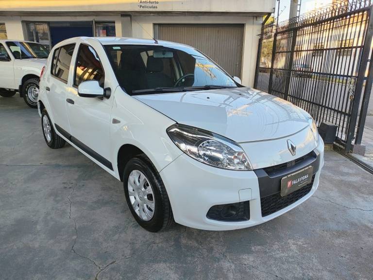 RENAULT - SANDERO - 2012/2012 - Branca - R$ 29.990,00