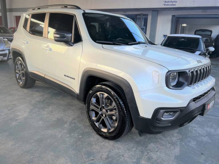 JEEP - RENEGADE - 2024/2024 - Branca - R$ 125.000,00