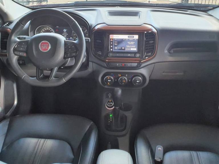 FIAT - TORO - 2020/2021 - Vermelha - R$ 128.000,00