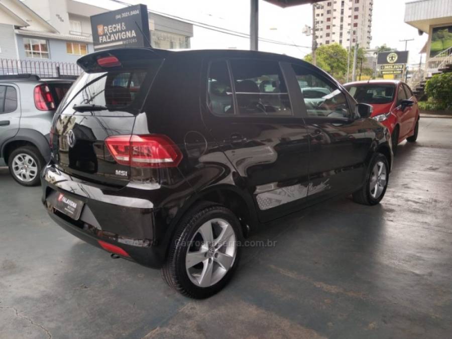 VOLKSWAGEN - FOX - 2016/2016 - Preta - R$ 51.500,00