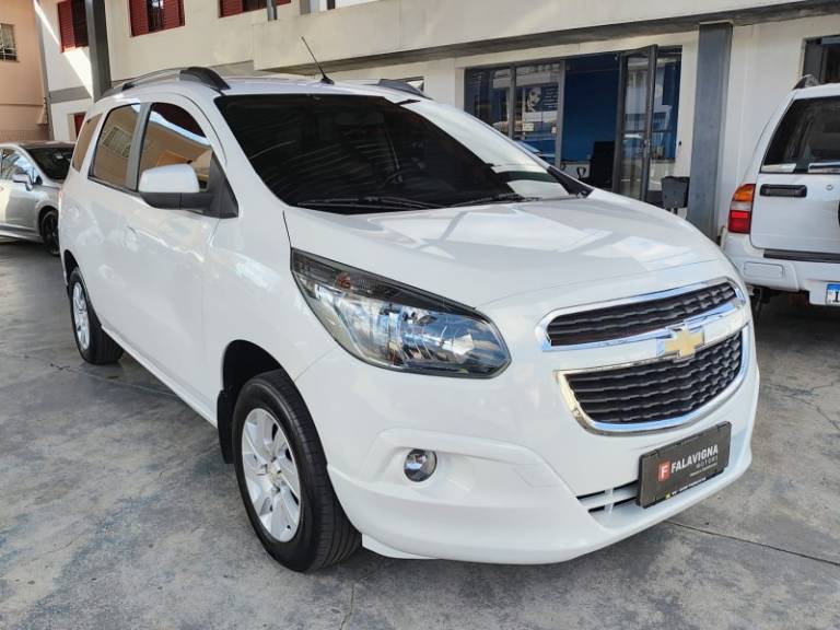 CHEVROLET - SPIN - 2015/2016 - Branca - R$ 62.900,00