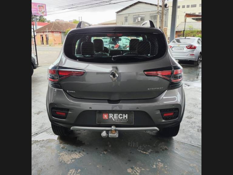 RENAULT - SANDERO - 2023/2024 - Cinza - R$ 89.800,00