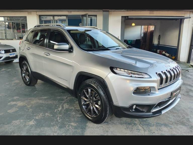 JEEP - CHEROKEE - 2014/2014 - Cinza - R$ 79.990,00