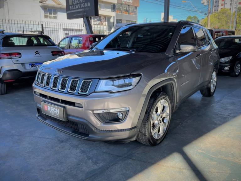 JEEP - COMPASS - 2020/2021 - Cinza - R$ 99.999,00