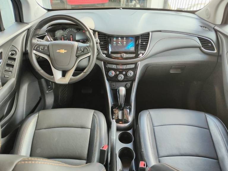 CHEVROLET - TRACKER - 2019/2019 - Preta - R$ 89.990,00