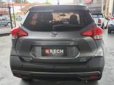 NISSAN - KICKS - 2018/2018 - Cinza - R$ 80.990,00