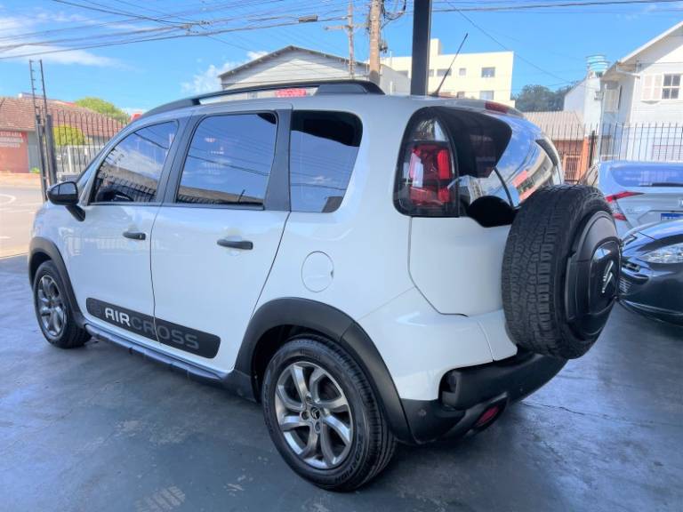 CITROËN - AIRCROSS - 2016/2017 - Branca - R$ 55.500,00