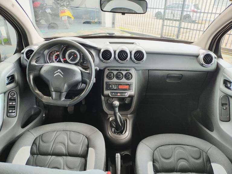 CITROËN - C3 - 2014/2015 - Branca - R$ 39.900,00