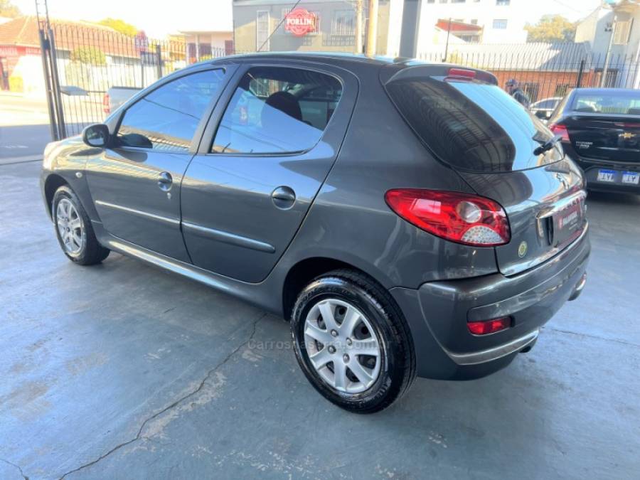 PEUGEOT - 207 - 2011/2012 - Cinza - R$ 26.900,00