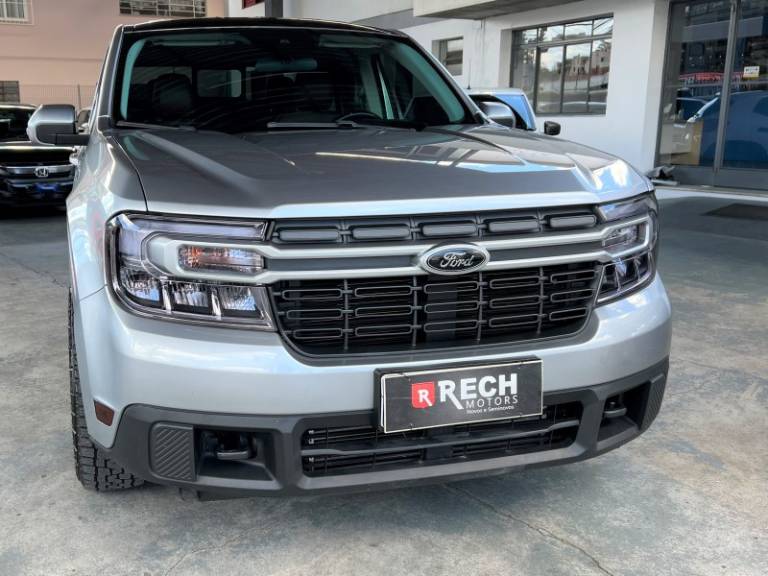 FORD - MAVERICK - 2022/2022 - Prata - R$ 165.000,00