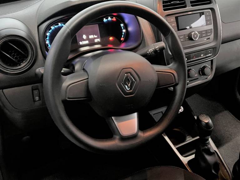 RENAULT - KWID - 2023/2023 - Branca - R$ 54.900,00