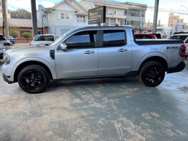 FORD - MAVERICK - 2022/2022 - Prata - R$ 165.000,00