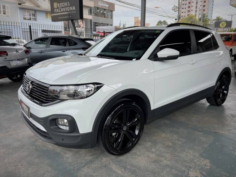 VOLKSWAGEN - T-CROSS - 2021/2021 - Branca - R$ 98.000,00