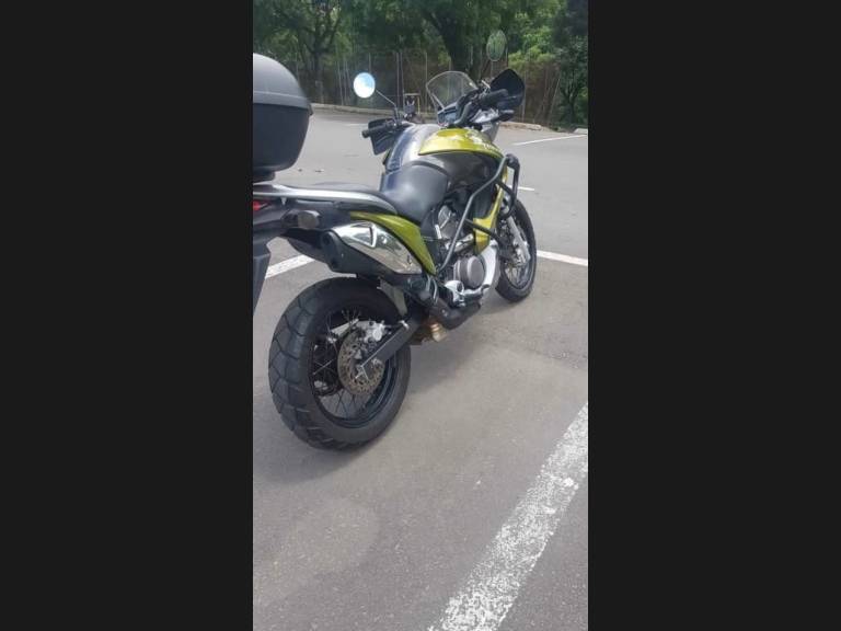 HONDA - XL 700V - 2012/2012 - Verde - R$ 32.800,00