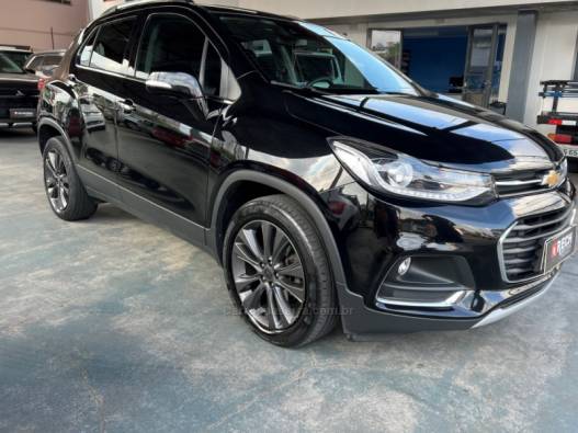 CHEVROLET - TRACKER - 2017/2018 - Preta - R$ 89.990,00