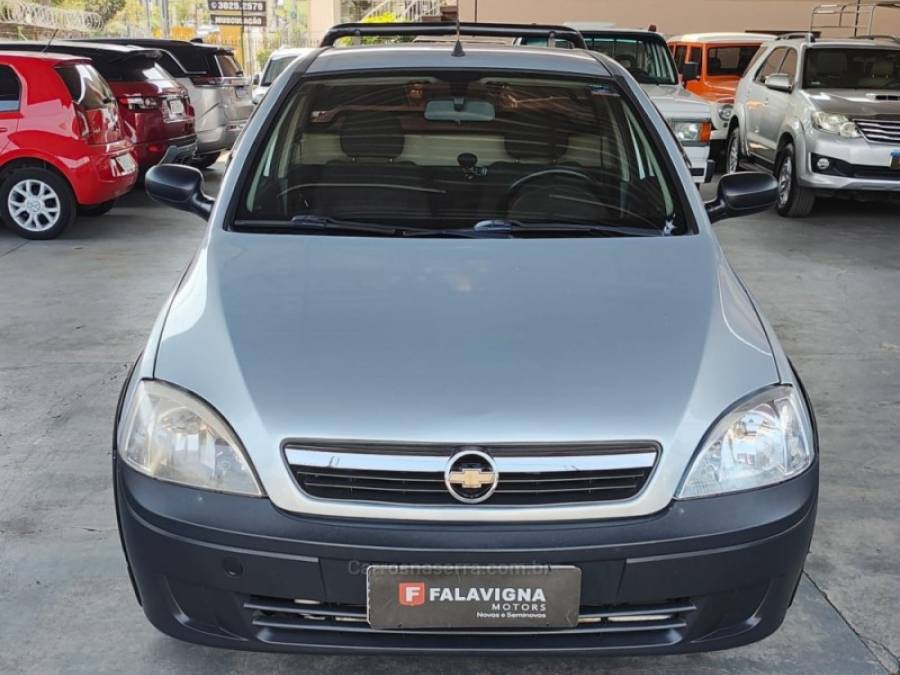 CHEVROLET - MONTANA - 2010/2010 - Prata - R$ 36.500,00