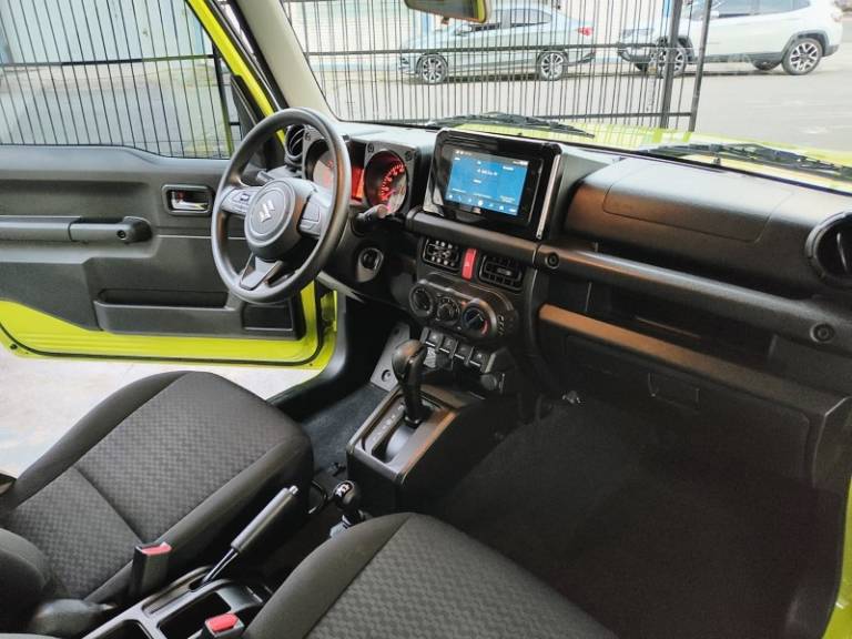SUZUKI - JIMNY - 2020/2021 - Amarela - R$ 139.900,00