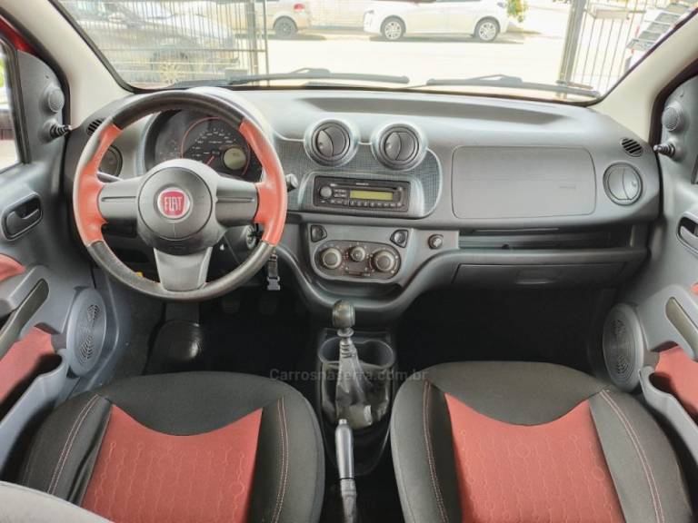 FIAT - UNO - 2012/2013 - Vermelha - R$ 37.900,00