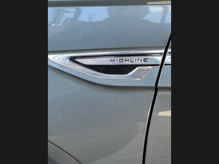 VOLKSWAGEN - NIVUS - 2022/2023 - Cinza - R$ 119.900,00