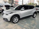 NISSAN - KICKS - 2020/2021 - Prata - R$ 89.900,00