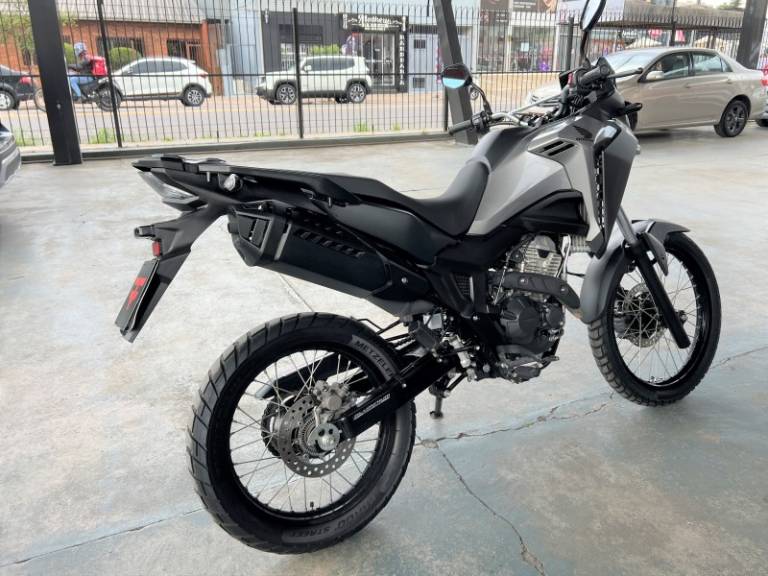 HONDA - SAHARA 300 ABS FLEX - 2025/2025 - Cinza - R$ 32.500,00