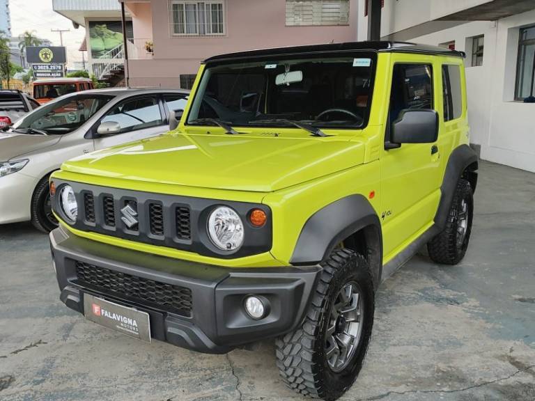 SUZUKI - JIMNY - 2020/2021 - Amarela - R$ 139.900,00