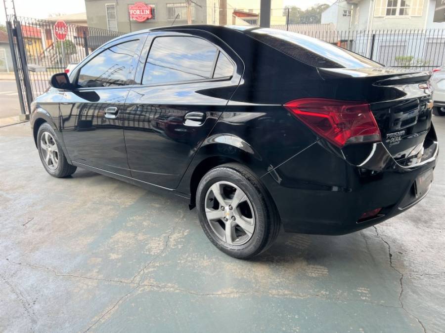 CHEVROLET - PRISMA - 2018/2018 - Preta - R$ 65.800,00