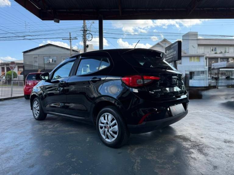 FIAT - ARGO - 2019/2020 - Preta - R$ 61.500,00