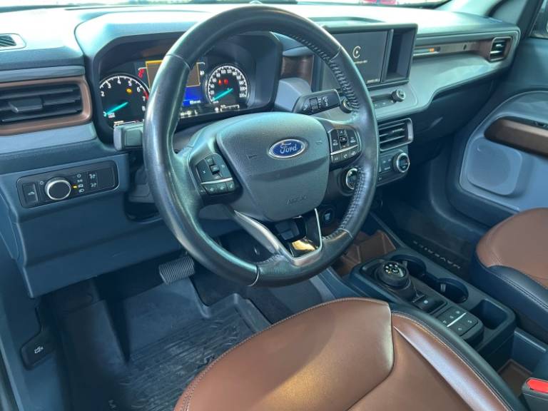 FORD - MAVERICK - 2022/2022 - Prata - R$ 165.000,00
