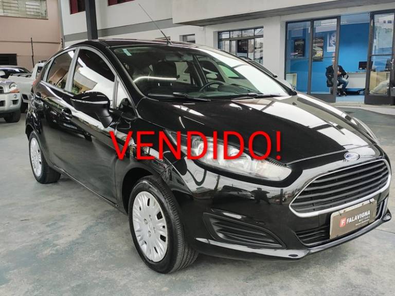 FORD - FIESTA - 2014/2014 - Preta - R$ 42.800,00