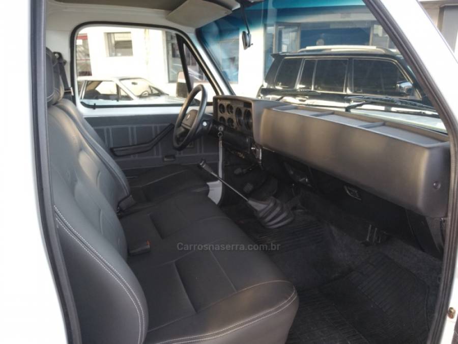 CHEVROLET - D20 - 1992/1992 - Branca - R$ 73.500,00