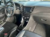 CHEVROLET - TRACKER - 2017/2018 - Preta - R$ 89.990,00