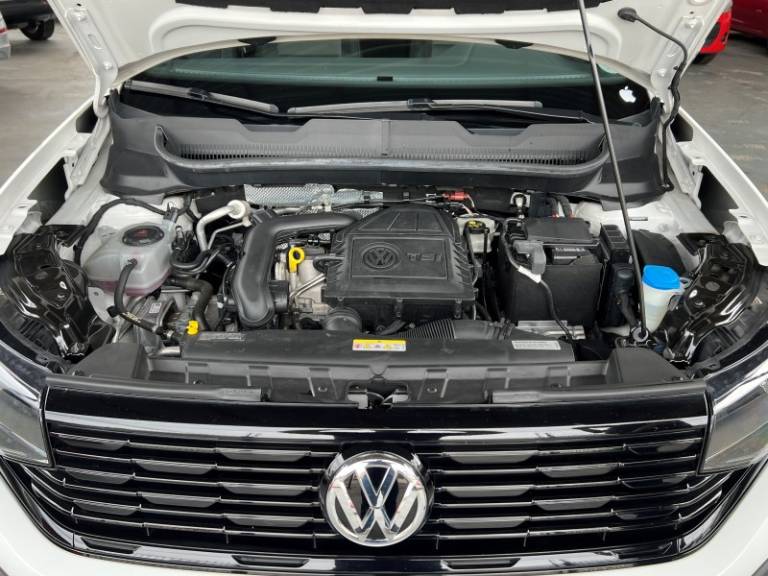 VOLKSWAGEN - T-CROSS - 2021/2021 - Branca - R$ 98.000,00
