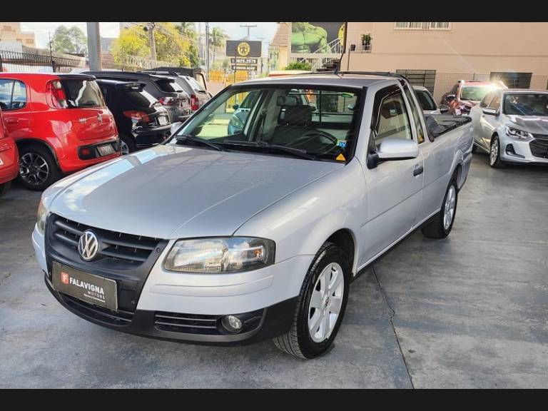 VOLKSWAGEN - SAVEIRO - 2007/2008 - Prata - R$ 45.990,00