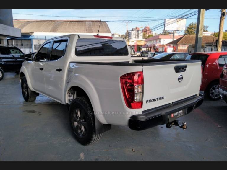 NISSAN - FRONTIER - 2019/2019 - Branca - R$ 124.900,00