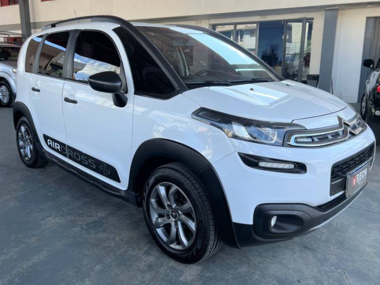 CITROËN - AIRCROSS - 2016/2017 - Branca - R$ 55.500,00